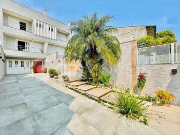 house em Rua Arnaldo Ballve, Jardim Itu - Porto Alegre - RS