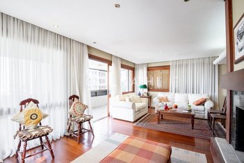 apartment em Avenida Encantado, Petrópolis - Porto Alegre - RS