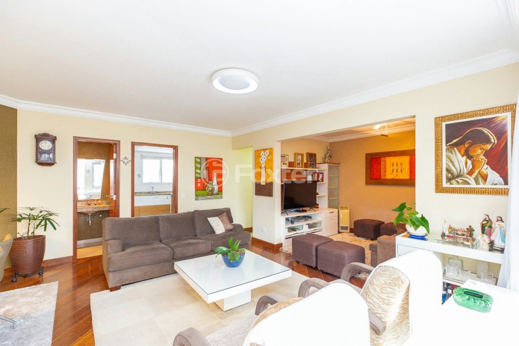 1708455676950-remax_2.jpeg