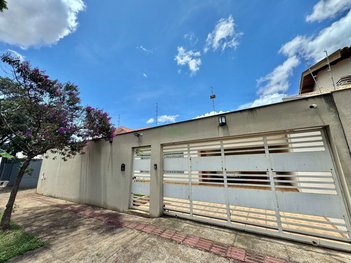 house em Rua Juvenal Borges de Macedo, Mediterrâneo - Londrina - PR
