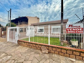 house em Rua Corrêa de Mello, Sarandi - Porto Alegre - RS