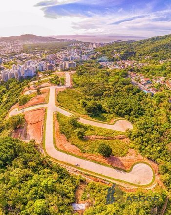 land_lot em Rua Rodrigo Rampinelli Jeremias, Itacorubi - Florianópolis - SC