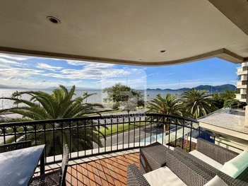 apartment em Avenida Governador Irineu Bornhausen, Agronômica - Florianópolis - SC