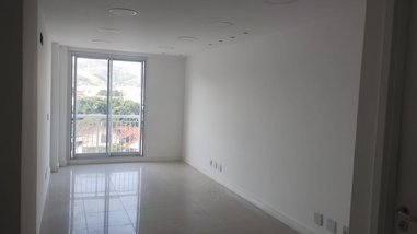 office em Estrada dos Bandeirantes, Taquara - Rio de Janeiro - RJ