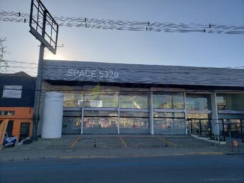 business em Avenida Assis Brasil, Sarandi - Porto Alegre - RS