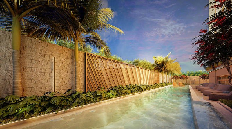 piscina-com-deck-de-madeira-e-vista-para-o-jardim