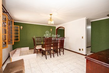 house em QE 13 Conjunto E, Guará II - Brasília - DF