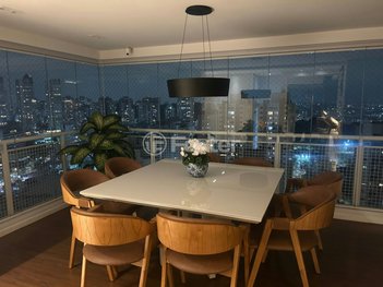 apartment em Rua Carvalho de Freitas, Vila Andrade - São Paulo - SP