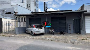 house em Rua Benedito Valadares, Centro - Sete Lagoas - MG