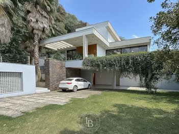 house em Rua Blumenau, América - Joinville - SC