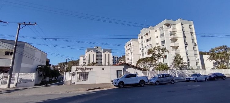 Cômodo Condomínio