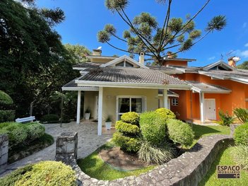 house em Rua Bruno Ernesto Riegel, Planalto - Gramado - RS