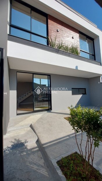 house em Rua Rio Paraná, Rio Pequeno - Camboriú - SC