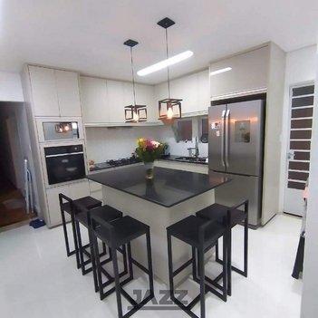 house em Rua Hamilton da Silva e Costa, Centro - Mogi das Cruzes - SP