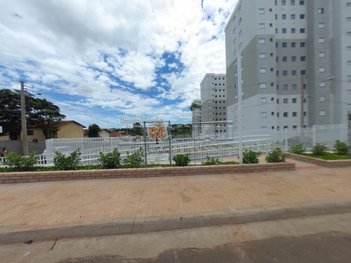apartment em Avenida Gregório Aversa, Recreio São Judas Tadeu - São Carlos - SP