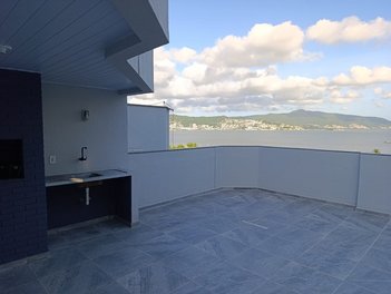 apartment em Rua São Pio X, Coqueiros - Florianópolis - SC