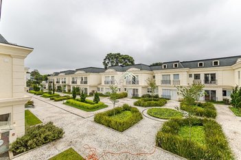 house em Rua Professor Dario Garcia, Vista Alegre - Curitiba - PR