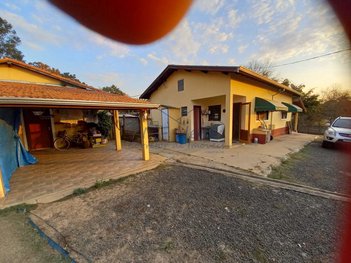 agricultural em Avenida Mathias Kauffmann, Centro - Santa Cruz da Conceição - SP