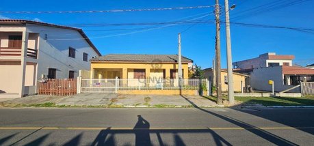 house em Rua Roseno Pereira, Centro - Balneário Arroio do Silva - SC