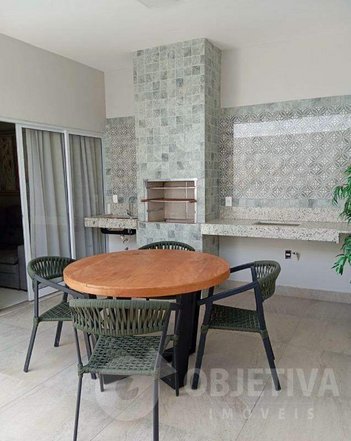 house em Rua Professora Maria Célia Cence, Shopping Park - Uberlândia - MG