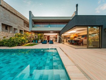 house em Avenida Tore Albert Munck, Jardim Leonor - Cotia - SP