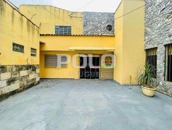 house em Avenida dos Flamboyants, Parque das Laranjeiras - Goiânia - GO