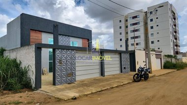 house em Avenida Francisco Cândido Xavier, Candeias - Vitória da Conquista - BA