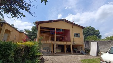 agricultural em Rua Dona Lica, Bandeirinhas - Betim - MG