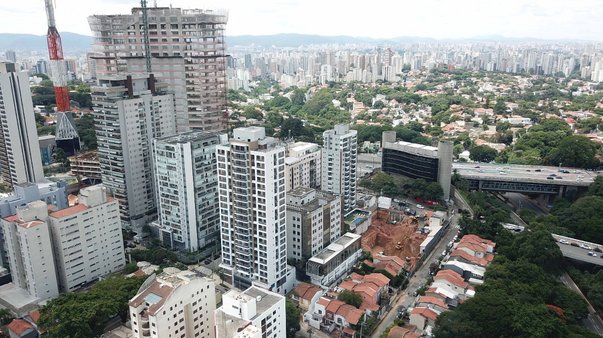 Cômodo Condomínio