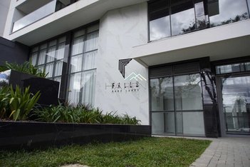 apartment em Rua Valdivia, Hugo Lange - Curitiba - PR