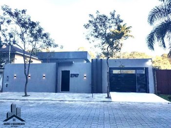 house em Rua Doutor Altair Martins, Gramado - Cotia - SP