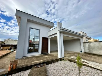 house em Rua Maria da Glória Machado Barboza, Praia Redonda - Tubarão - SC