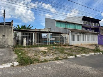 house em QNG 21, Taguatinga Centro (Taguatinga) - Brasília - DF