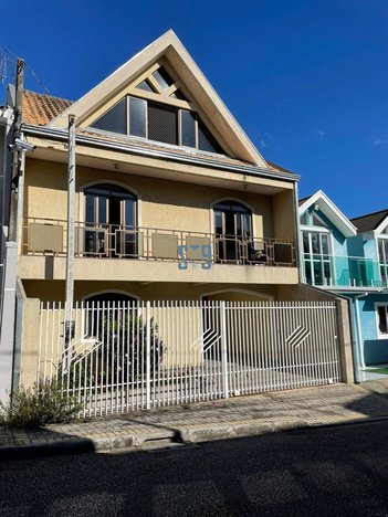 house em Rua David Tows, Xaxim - Curitiba - PR