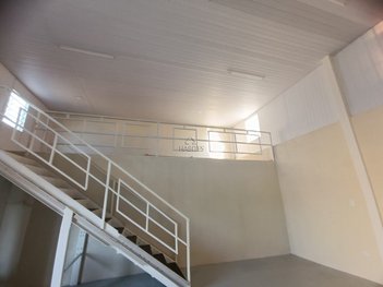 industrial em Pedro Donini, Parque Santo Antonio da Cascatinha (Rubião Junior) - Botucatu - SP