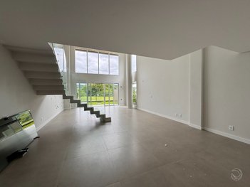 apartment em dos Salmões, Jurerê Internacional - Florianópolis - SC