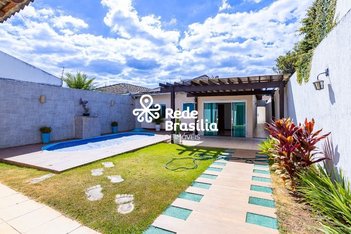 house em SHA Conjunto 8, Setor Habitacional Arniqueira (Águas Claras) - Brasília - DF