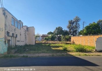 land_lot em Avenida Salin José Sayeg, Parque São Luiz - Penápolis - SP