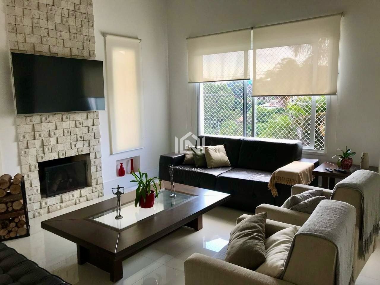 Casa à Venda no Condomínio Raizez - Sala de Estar