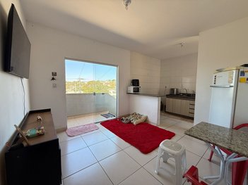 house em Avenida Anhangüera, Jardim Candidés - Divinópolis - MG