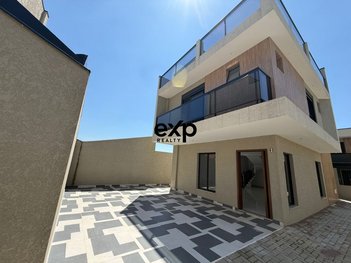 house em Rua Edmundo de Amicis, Xaxim - Curitiba - PR