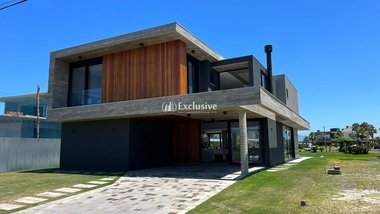 house em Avenida Paraguassu, Centro - Xangri-Lá - RS
