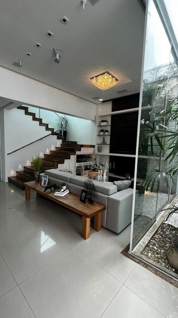 house em Cecília Meireles, Praia dos Amores - Balneário Camboriú - SC