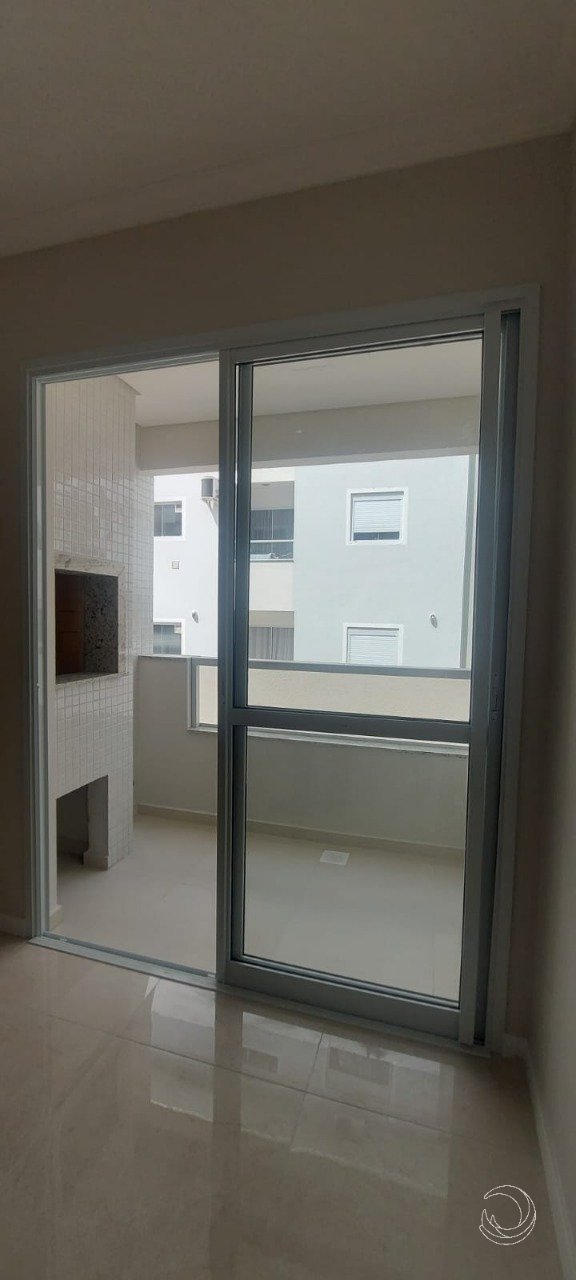 2 - sala e sacada