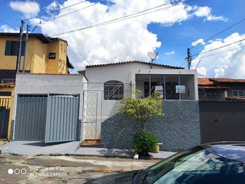 house em Alameda dos Flamboyans, Pinheiros - Varginha - MG