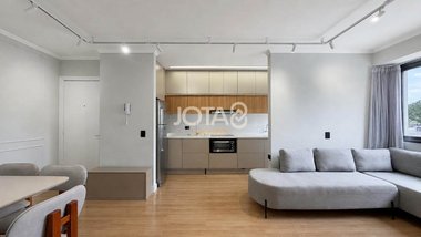 apartment em Rua Leôncio Correia, Água Verde - Curitiba - PR
