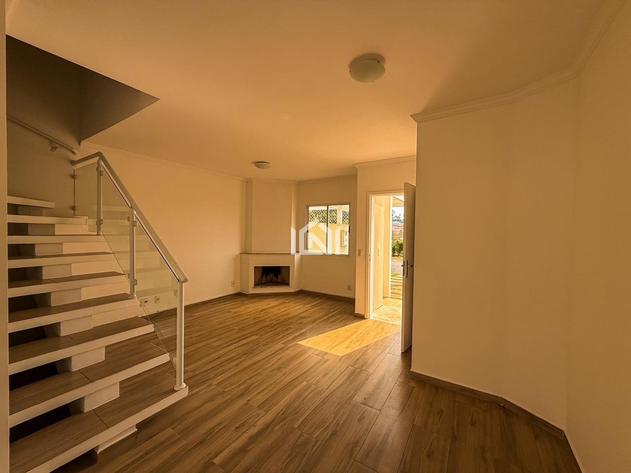 casa a venda no condominio villas da granja ||| - sala de estar