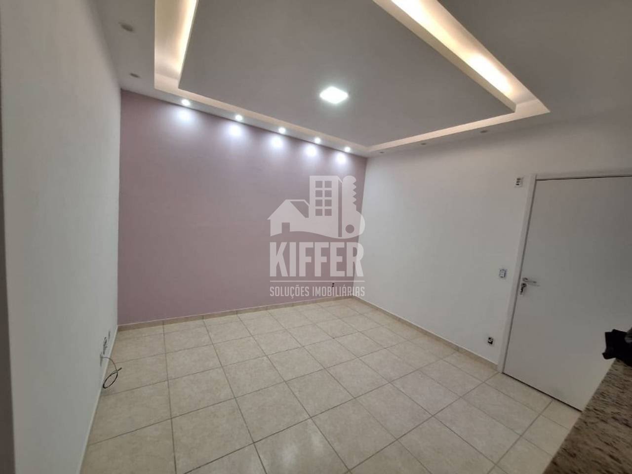 Apartamento com 2 quartos no Pacheco