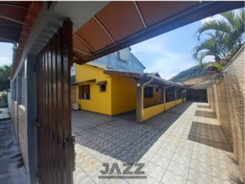 house em José Sidney Trombini, Balneário Forest - Caraguatatuba - SP