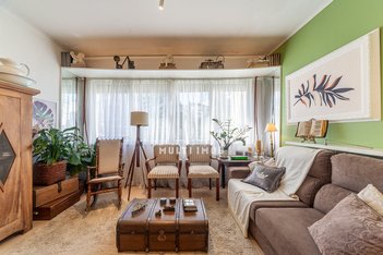 apartment em Rua Vinte e Quatro de Outubro, Moinhos de Vento - Porto Alegre - RS